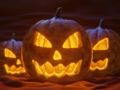 Permainan Jigsaw Jack-O-Lanterns  secara online