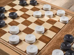 Permainan Checkers Two Player secara online