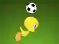 Permainan Looney Tunes Floating Futbol secara online