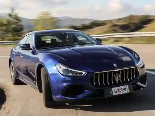 Permainan Maserati Ghibli Hybrid Puzzle secara online