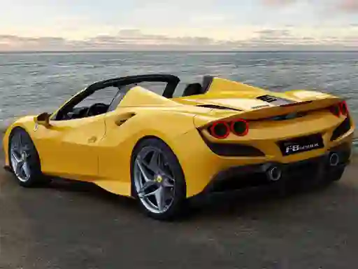 Permainan Ferrari F8 Spider secara online