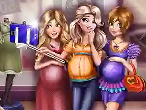 Permainan Princesses Pregnant Selfie secara online