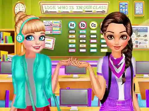 Permainan  Modern Girls Collage Day secara online