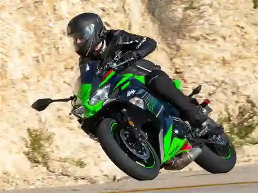 Permainan Kawasaki Ninja 650 secara online