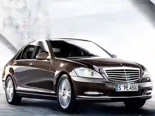 Permainan Luxury Sedan Suzzle secara online