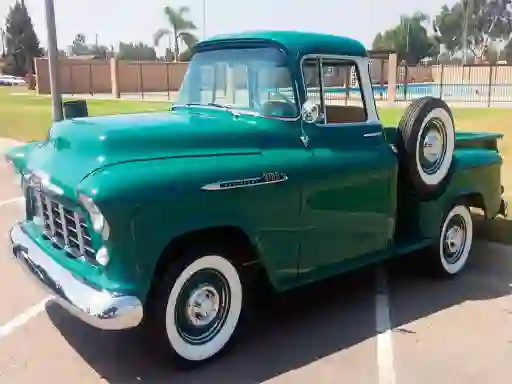 Permainan Classic Trucks Puzzle secara online