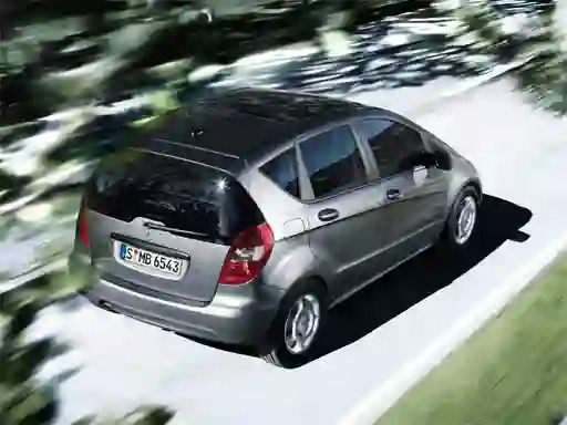 Permainan A Class Sedan Puzzle secara online