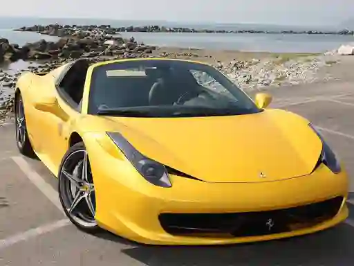 Permainan Ferrari 458 Spider Slide secara online