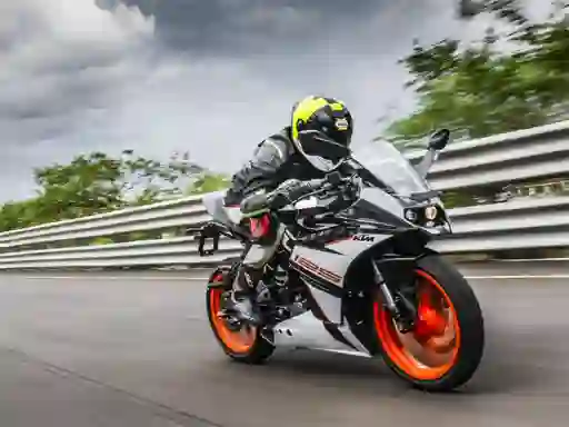 Permainan RC 125 Action secara online