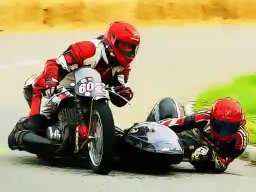 Permainan Sidecar Racing Puzzle secara online