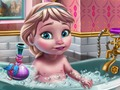 Permainan Baby Ice Queen: kesenangan saat mandi  secara online